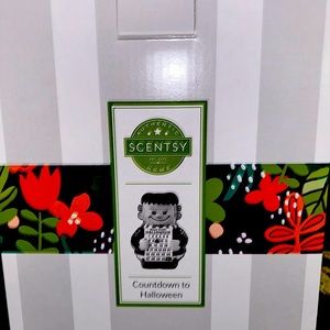 Countdown to Halloween Warmer